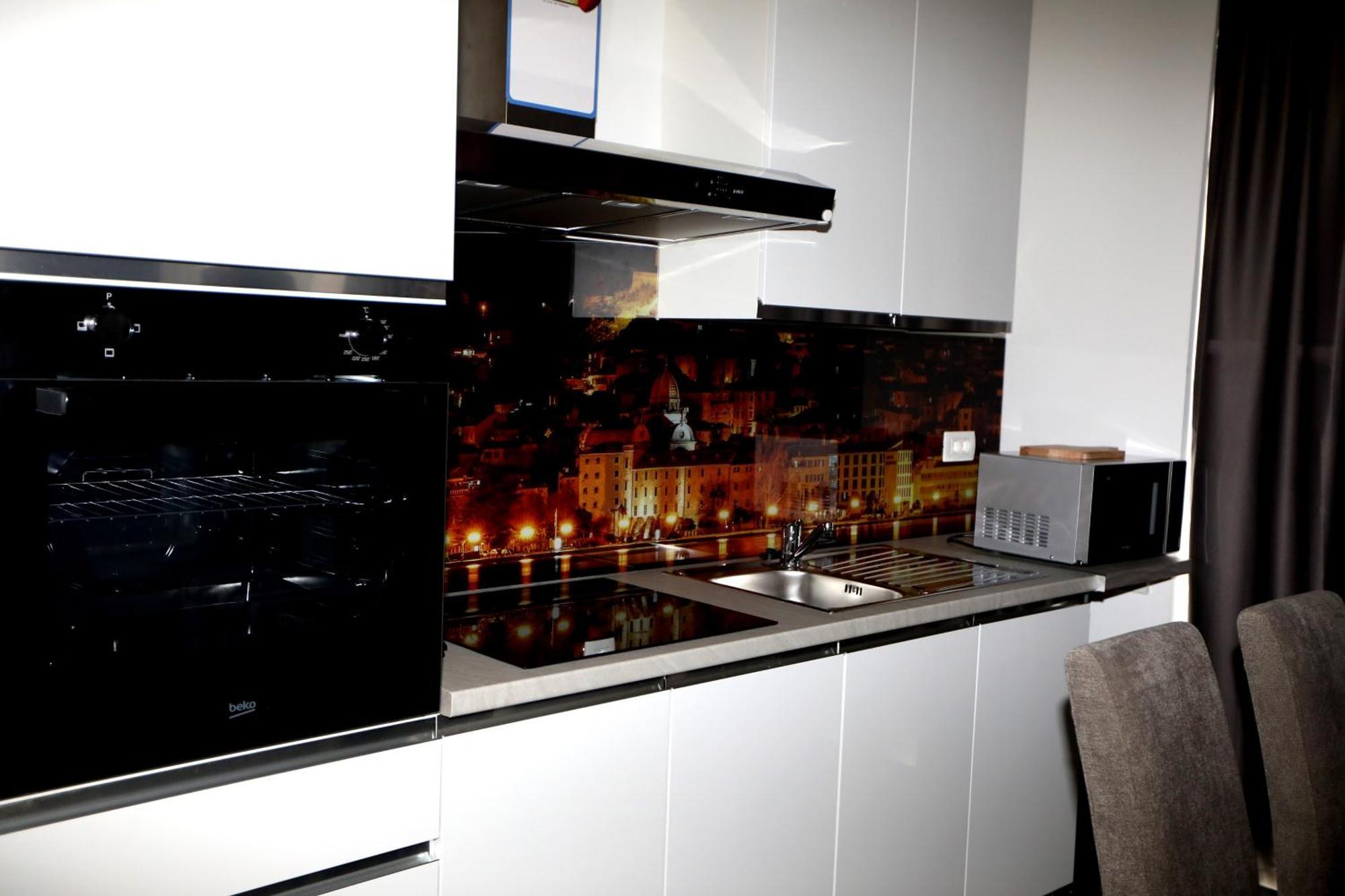 D R Apartment