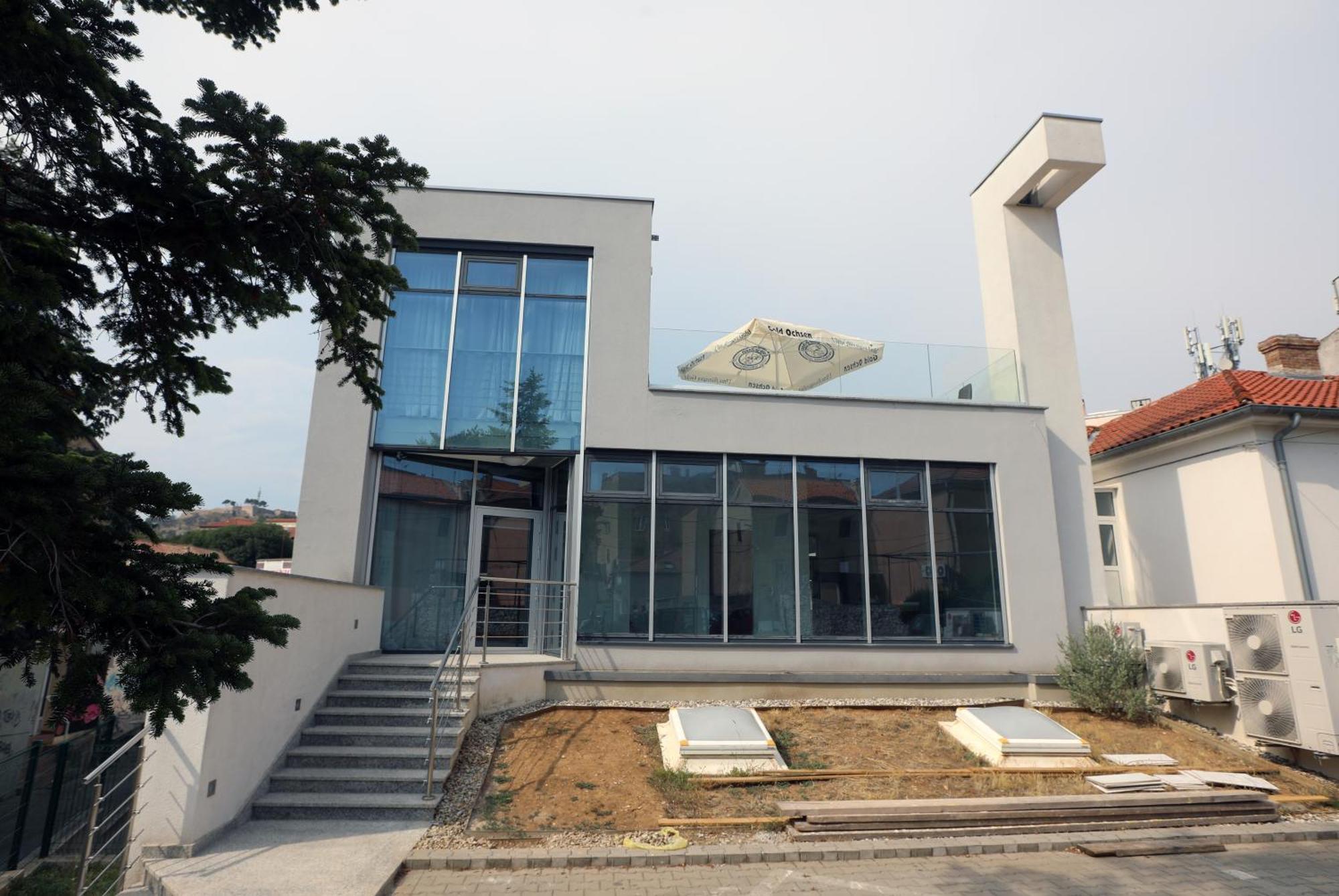 D R * Sibenik
